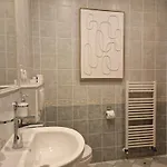 Aurelius 3*