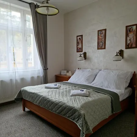 Aurelius Pensjonat 3*