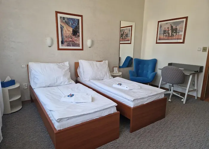 Aurelius 3*
